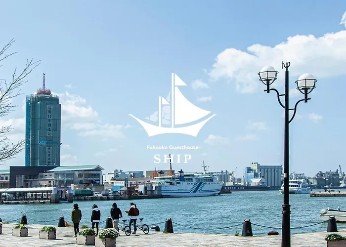 Fukuoka Guesthouse Ship