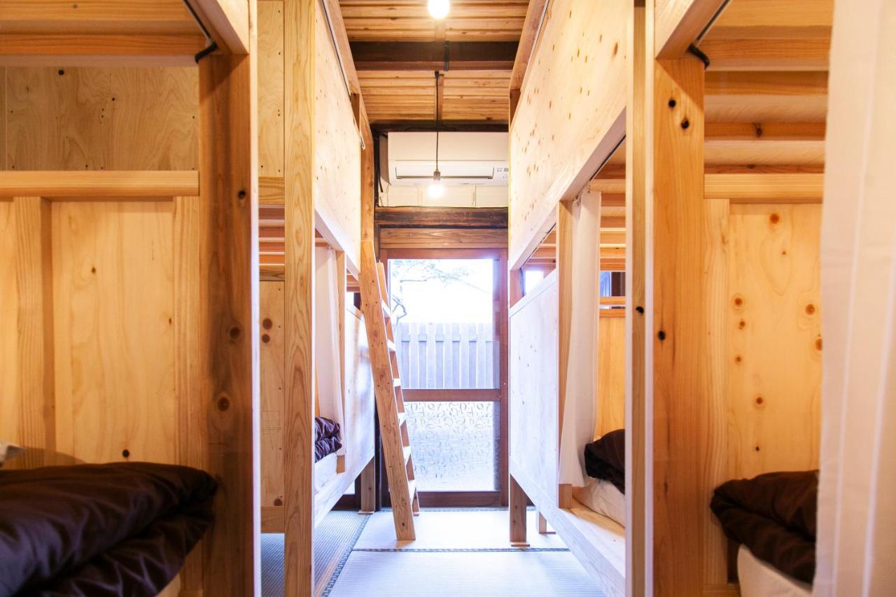 Fukuoka Ship Hostel *